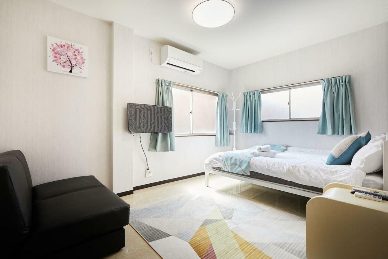 Mitsuba Guest House โตเกียว ภายนอก รูปภาพ